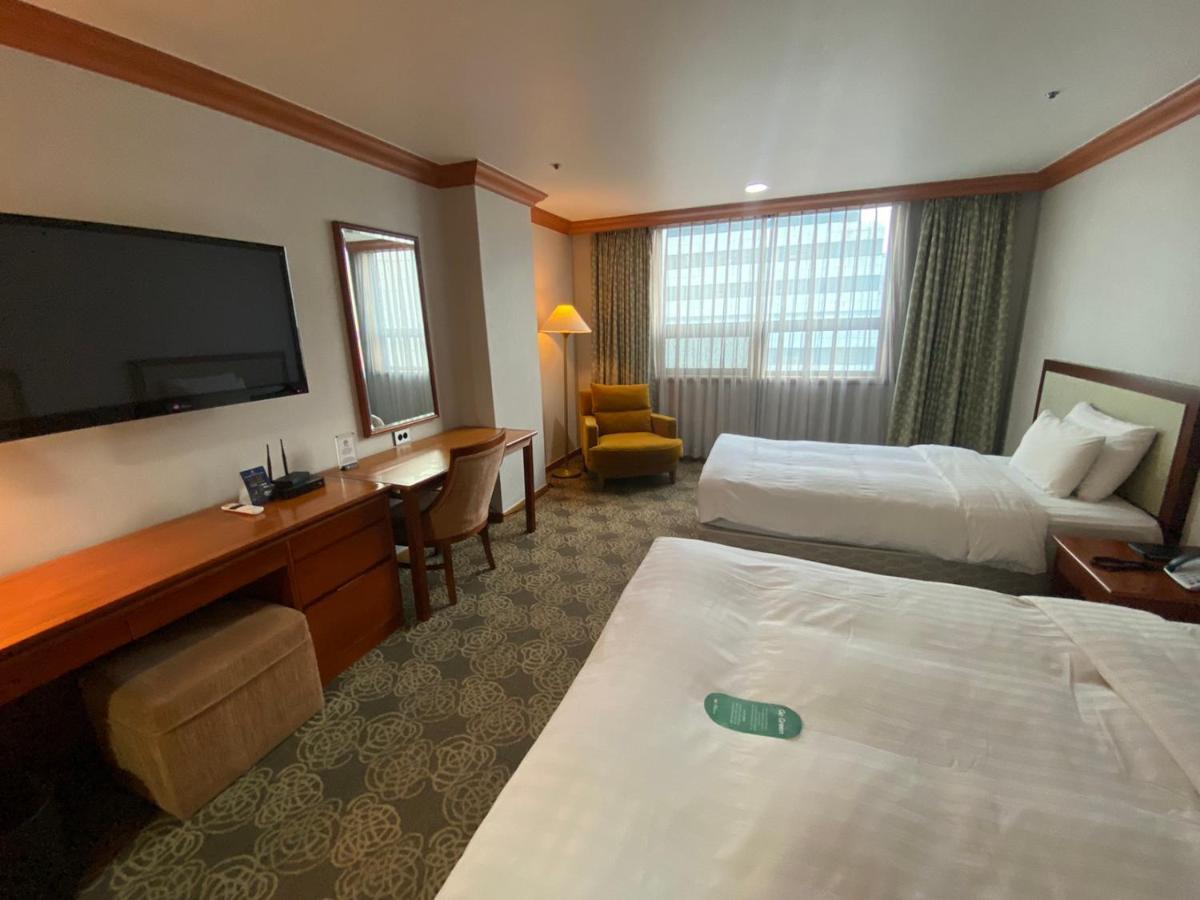 Hotel International Changwon Exterior photo