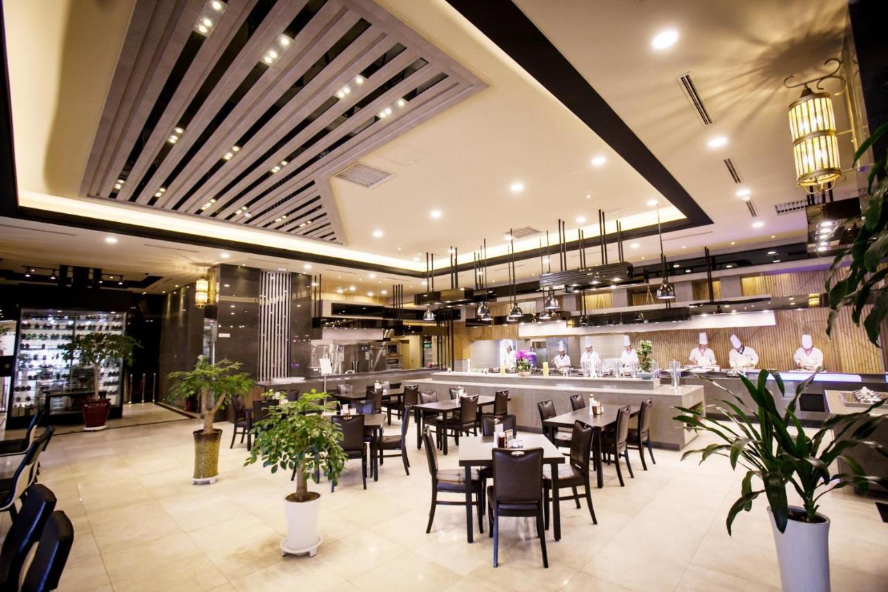 Hotel International Changwon Exterior photo